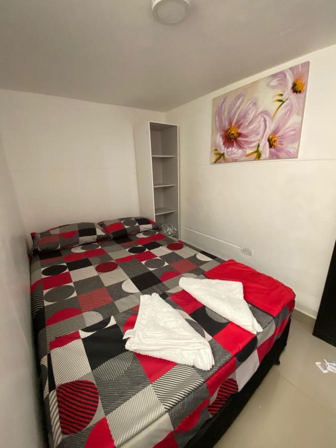 Apartamentos Excelente Ubicacion 메딜린 외부 사진