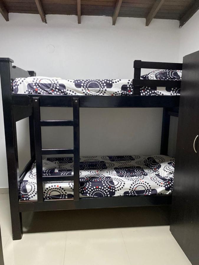 Apartamentos Excelente Ubicacion 메딜린 외부 사진